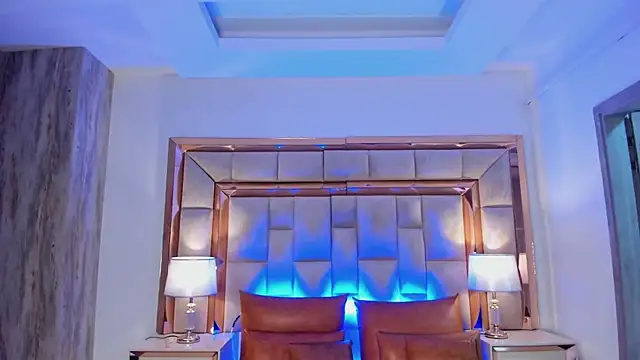 ValentinaBreats's cam snapshot