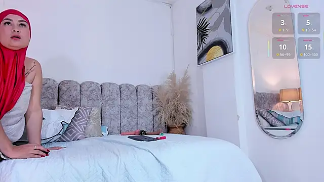 azaharaaa_'s cam snapshot