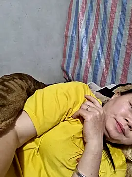 yoowwmr live sex cam