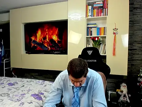 SpartacusDaddy48 live sex cam