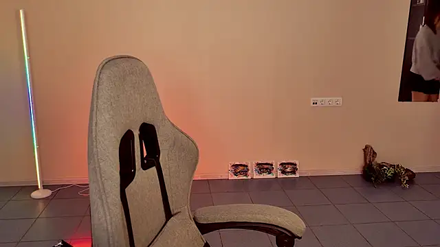 KiraVair's cam snapshot