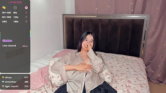 MeliaMelchiori's cam snapshot