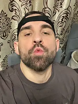 Lover_boy_89 live sex cam