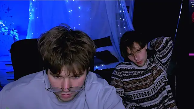 michael_strong1's cam snapshot