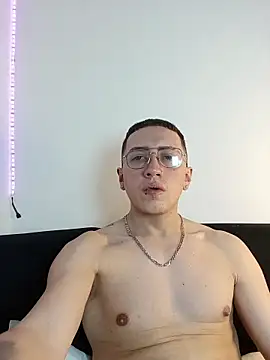 Emmanuel_Lust's cam snapshot