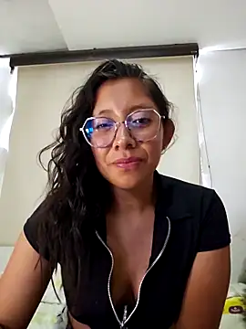 Camila_Lopez1's cam snapshot