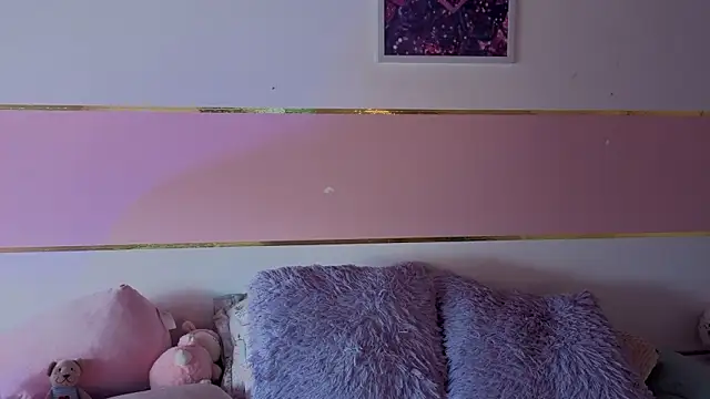 Charlotte__Miller's cam snapshot