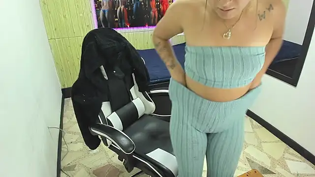 miaa_scott7's cam snapshot