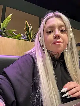 Chiibi's cam snapshot