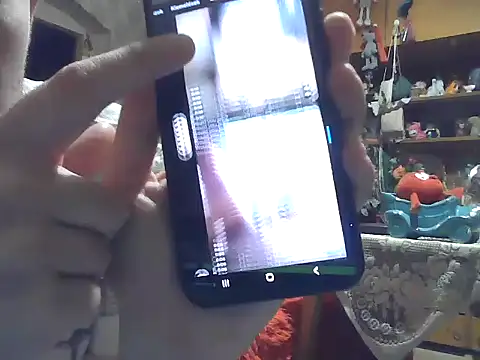 Bnjmn1996's cam snapshot