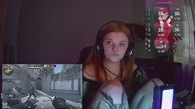 purple-hornet live sex cam