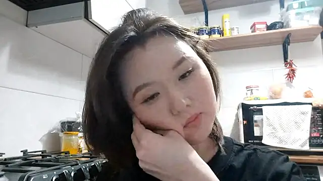 VelmaMaasch's cam snapshot