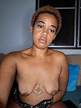 Seductive_Simon333's cam snapshot