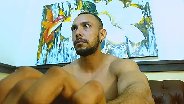 Thiago_Summers live sex cam