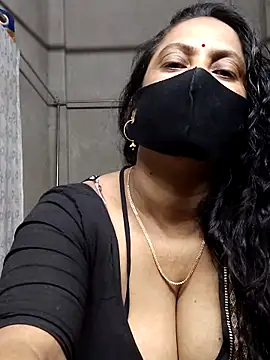 Jyoti_Roy_'s cam snapshot