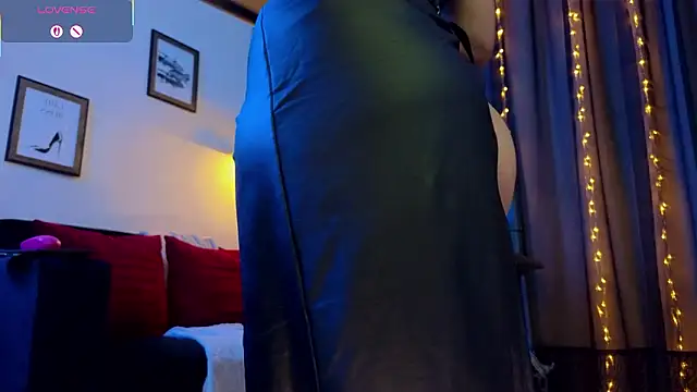 selena_rogue's cam snapshot