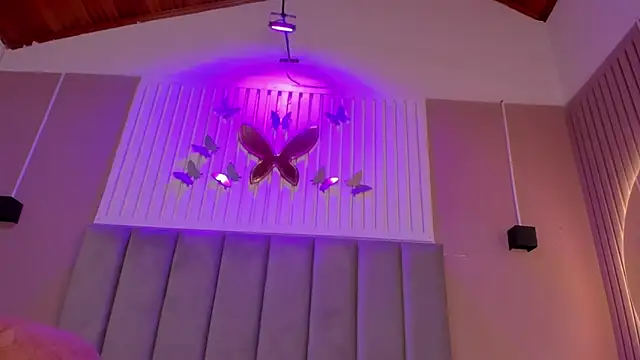 dyvis_22's cam snapshot