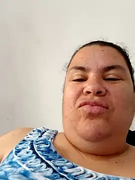 yaneth_'s cam snapshot