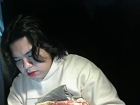 Huntrix2025 live sex cam