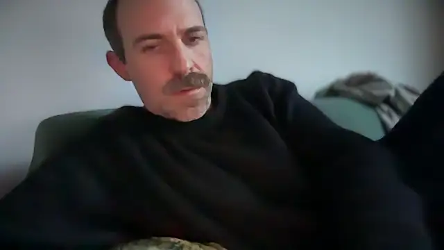 Brianjonest live sex cam