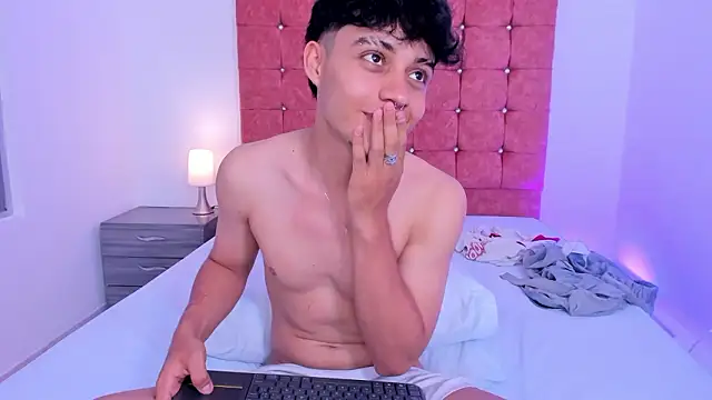 Dani_rivass live sex cam