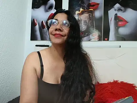 johana_collins's cam snapshot