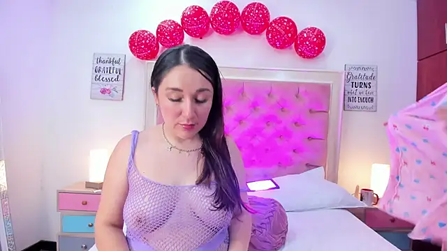 AmbarClarck's cam snapshot