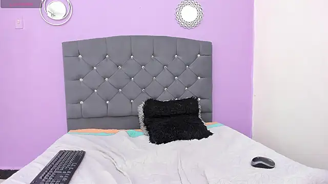 cholee_0's cam snapshot