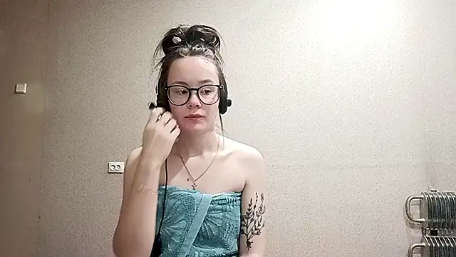 RomanceEncore's cam snapshot