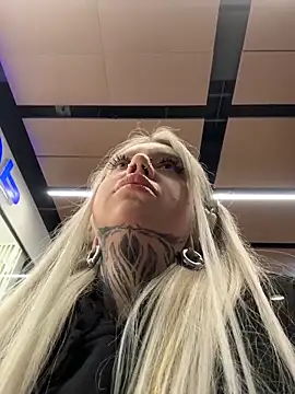 Chiibi's cam snapshot