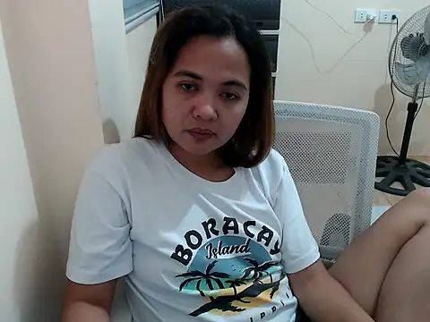 xTheLastVIRGINx's cam snapshot