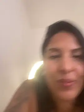 Indiadeusa's cam snapshot