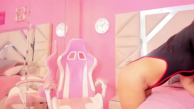 stephanie_monroe0's cam snapshot