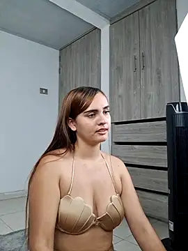 alice_ks's cam snapshot