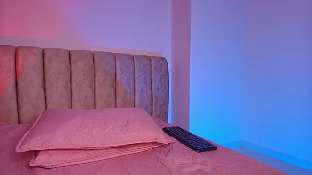 agath_69's cam snapshot