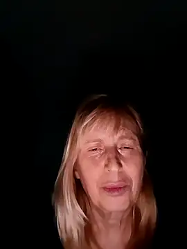 TrinaAdair's cam snapshot