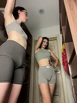 RussianGirls_'s cam snapshot