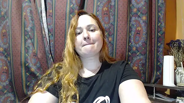 Foxy_Kate3333's cam snapshot