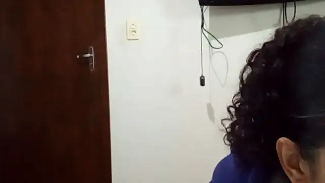 KayleenStoyanoff live sex cam