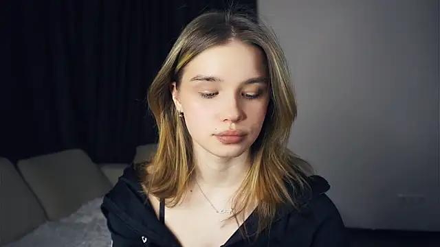 EarthaStinett's cam snapshot