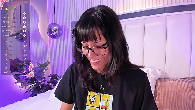 ViolettaColinss's cam snapshot