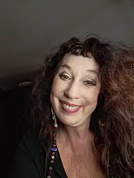 GypsyEsmeralda live sex cam