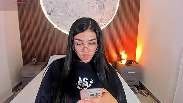 RoseCassie live sex cam