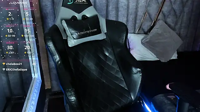 NicolaiKarav live sex cam