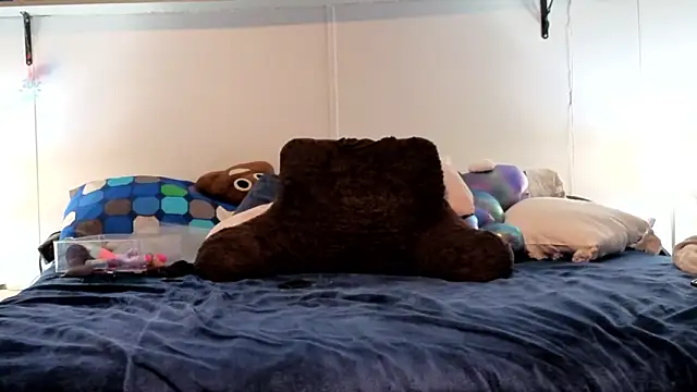 KittyFluf's cam snapshot