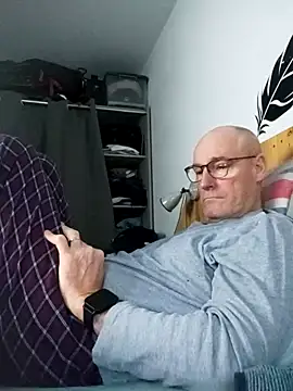 bogland33 live sex cam