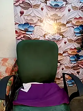 Sony-Model's cam snapshot