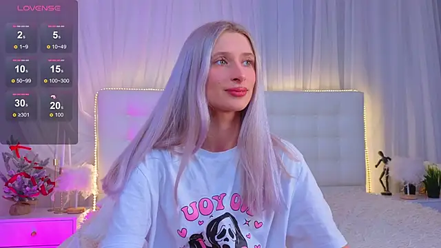 Monica_Leen's cam snapshot