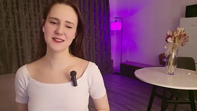 LucyRose3 live sex cam