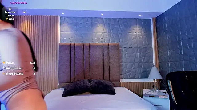 paulina_sweett_'s cam snapshot